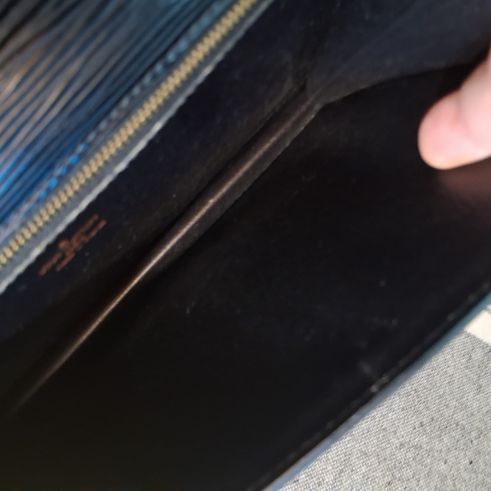 Louis Vuitton Black Clutch with Gold Hardware - Picture 13 of 16